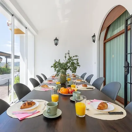 Puerto Ermita - Cerca Malaga 20km - *